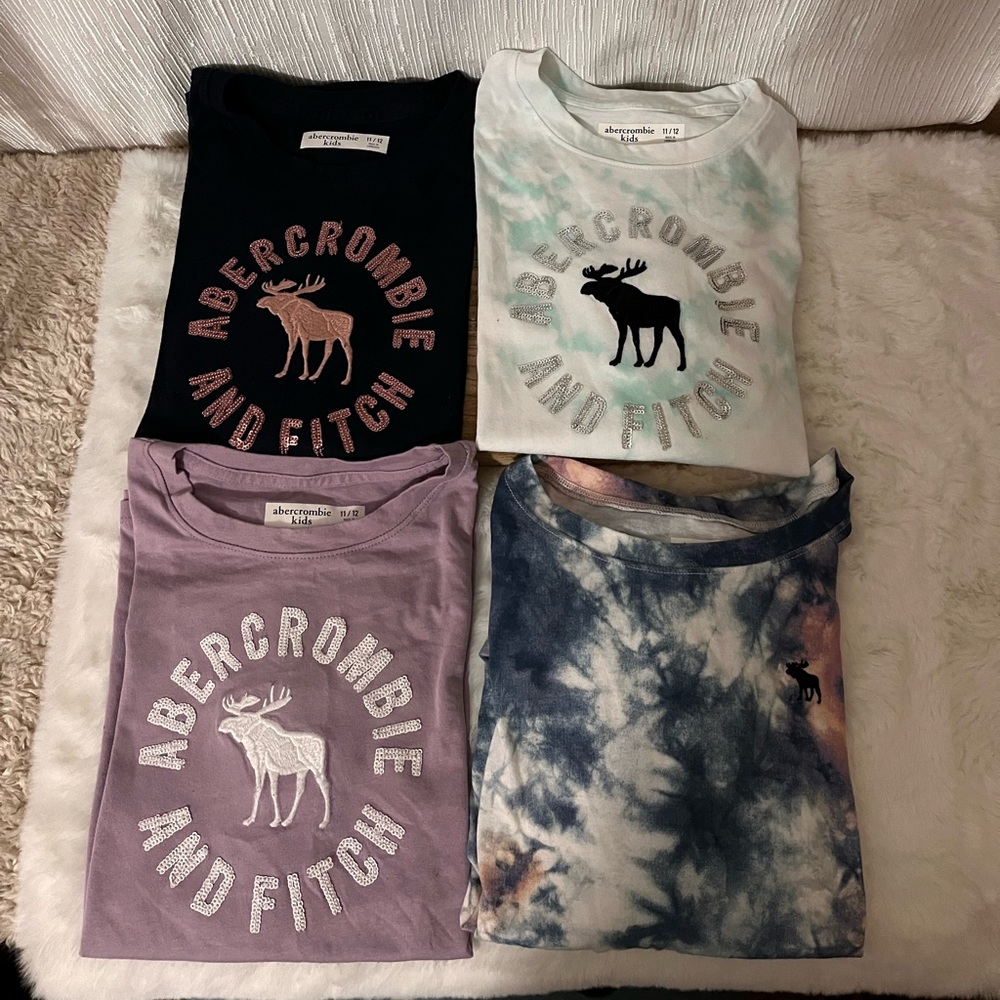Abercrombie & Fitch Short Sleeve T-
shirt Size 11-12 EU Slim